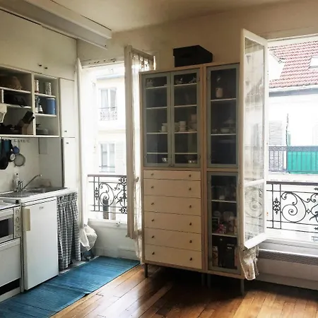 Appartement 17th - Parc Monceau Id 302 *